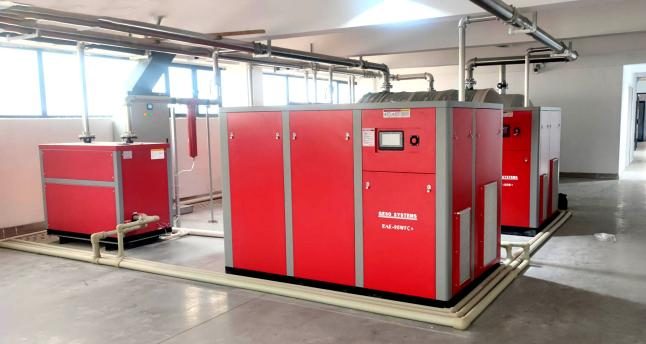 ¡Rompiendo el punto muerto del consumo de energía tradicional! La práctica de un sistema de aire comprimido en dos etapas en una empresa de instrumentos